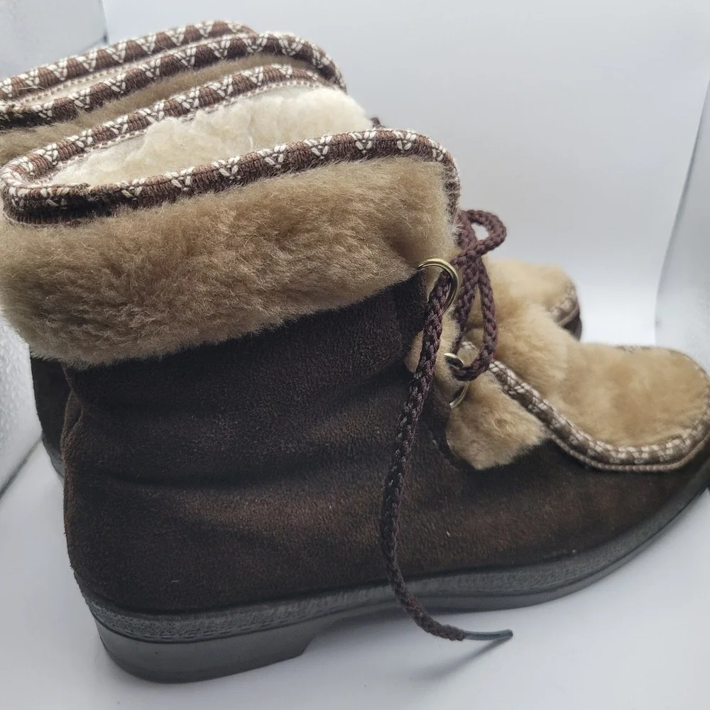 Yodeler Womens 8 Leather Boots Vintage USA Brown Faux Fur Trim Winter Snow Shoes